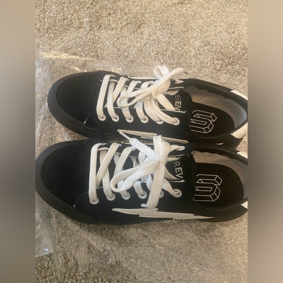 Revenge x Storm sneakers - Picture 1 of 3